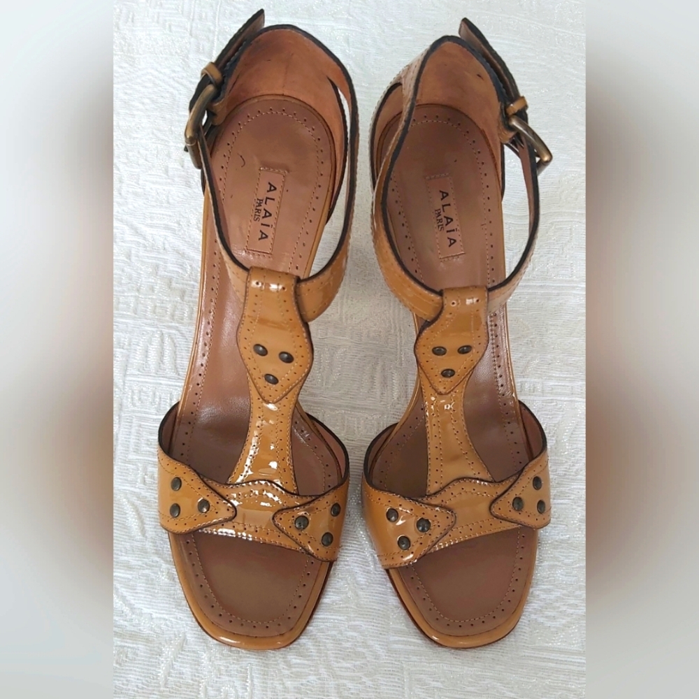 Alaia Paris Patent Leather Heels Sandals Size 37.5
